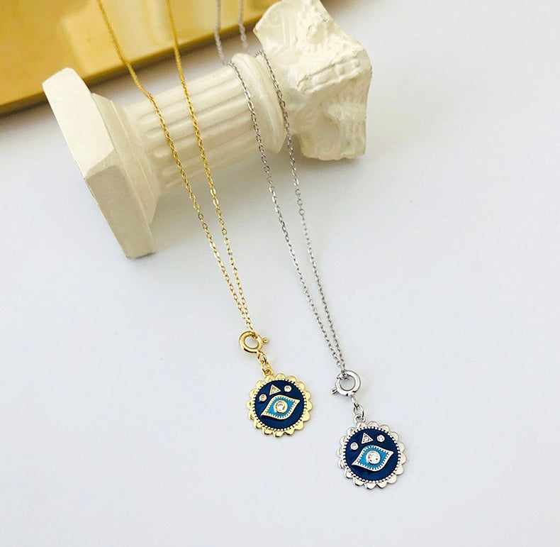 Solid S925 Silver The Eye of the Moon Necklace